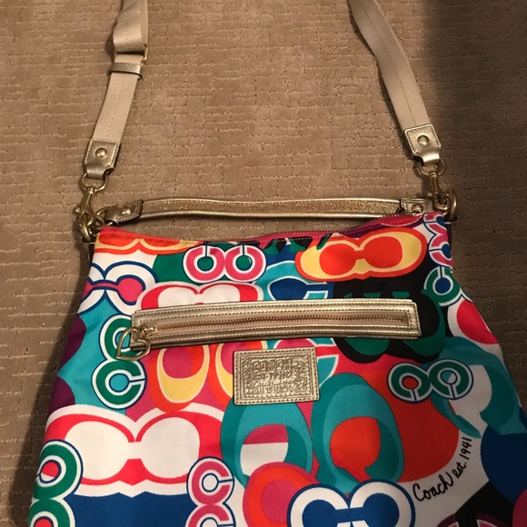 Coach purses - Picture 4 of 8